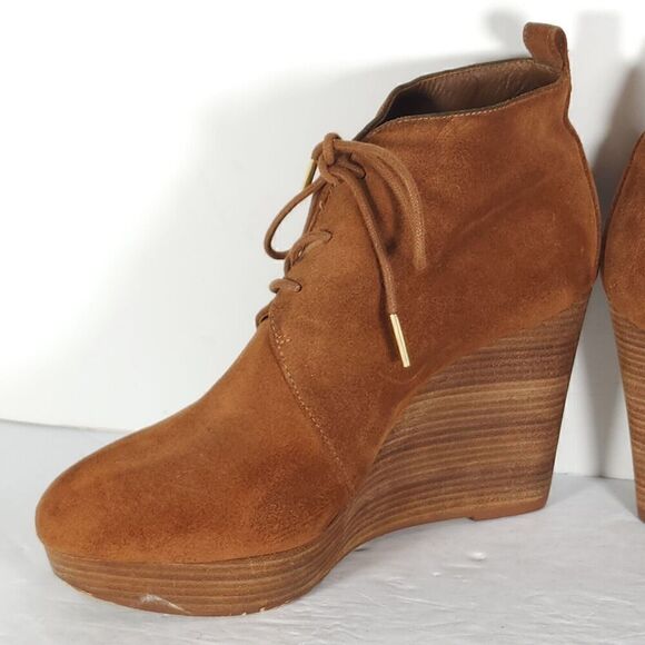 MICHAEL KORS Piece US 7,5M Brown Suede Lace Up Wedge Booties Ankle Boots - Picture 7 of 15